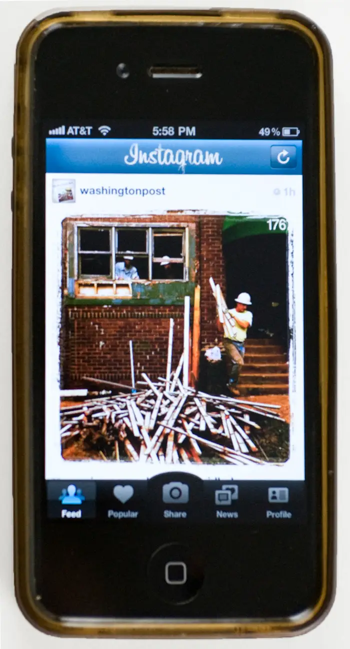 Picture of the Instagram UI from 2010.